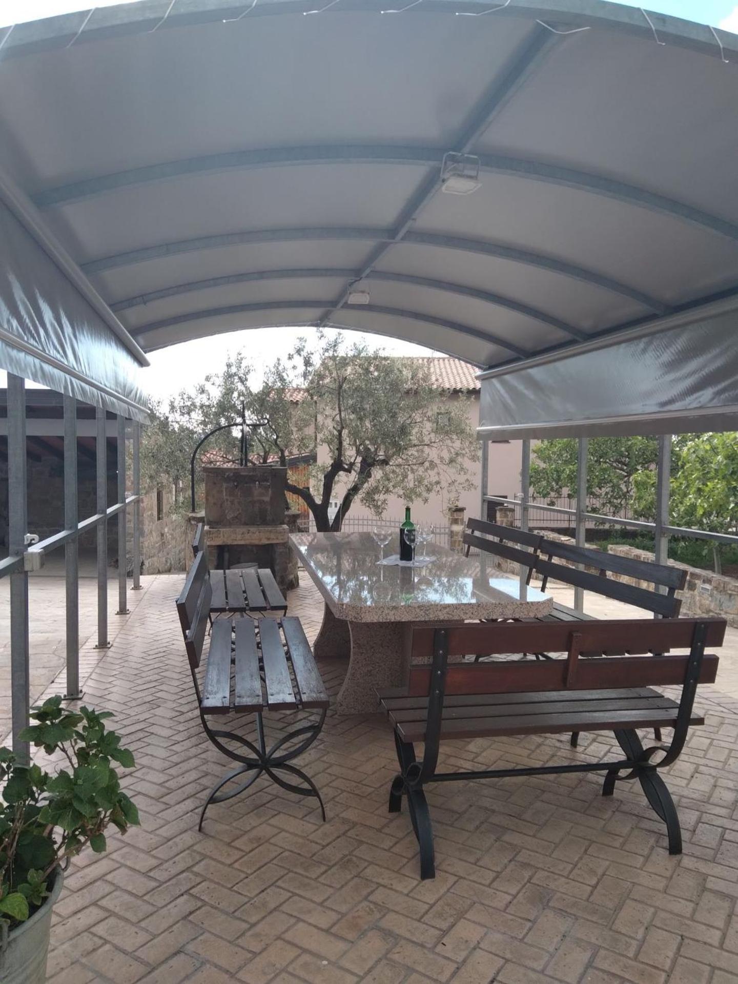 Tourist Farm With Apartments Fig Tree Dekani Exterior foto